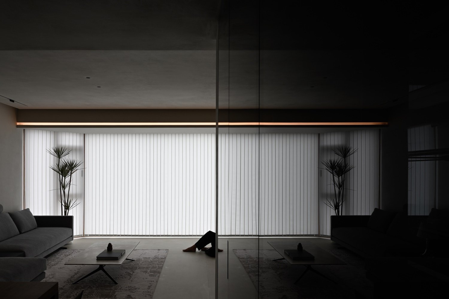 DINING · 餐厅