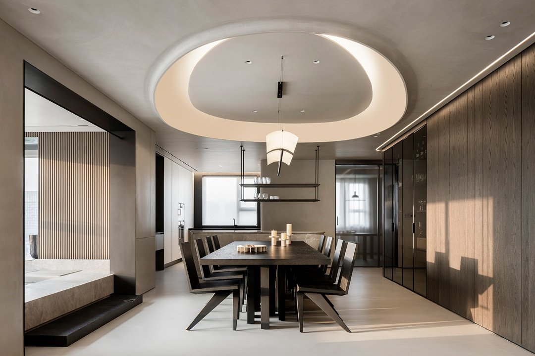 DINING · 餐厅